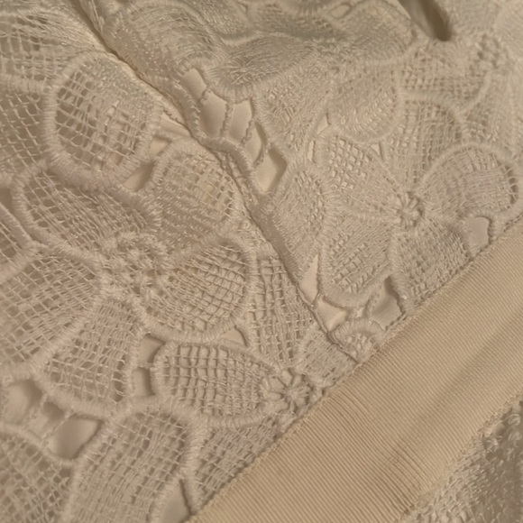 White lacy dress. Size medium. - Picture 2 of 6